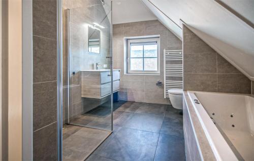 Vannas istaba, Amazing Home In Den Ham With Sauna in Twenterand
