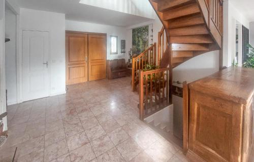 A szálláshely kívülről, Cozy Home In Le Vaumain With Kitchen in Thibivillers
