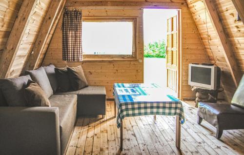 1 Bedroom Stunning Home In Mielno in Łazy (West Pomeranian)