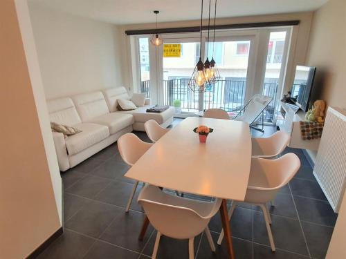PARA 0101 - modern appartement voor 6 pers, La Panne (photo 7)