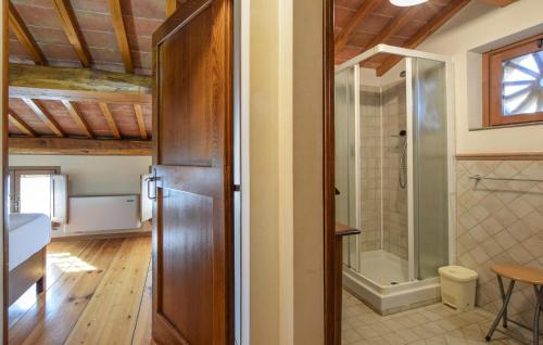 Awesome Home In Montebuono With Wifi