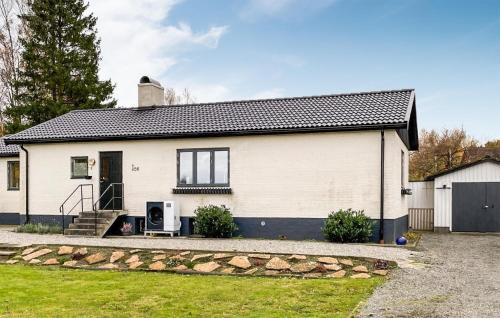 . 2 Bedroom Stunning Home In Gärsnäs
