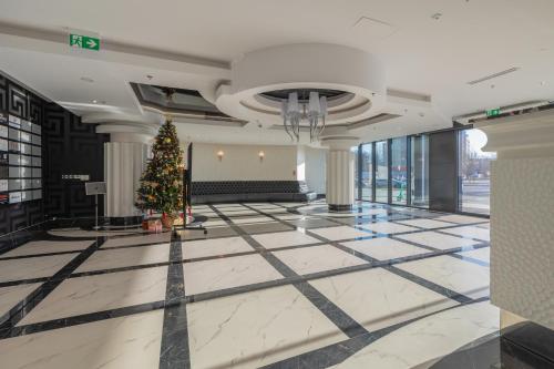 Hanza Tower Studio 738