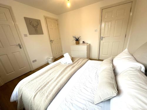 Private room with en-suite and parking in shared flat, Glasgow (foto 5)