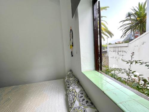 El Hostal del Cubo Room Type - Double Room with Shared Bathroom