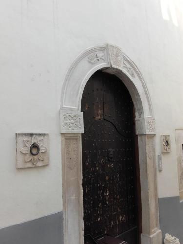 Centro Storico 5 minuti a piedi dalle spiagge ristruttarato a nuovo Hystorical Apartment 5 minutes by step to the beaches