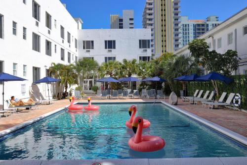 Tropics Hotel Miami Beach - 숙소 외관