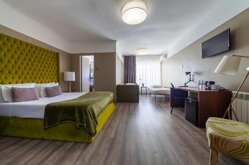 Hotel Porto Mar - image 11