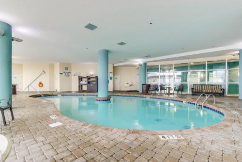 City View Unit in the heart of Myrtle - 수영장