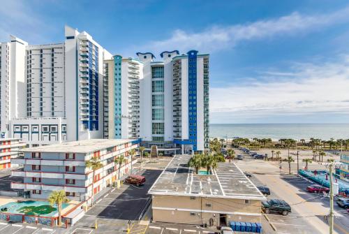City View Unit in the heart of Myrtle - 수영장
