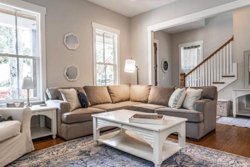 The Flat Coat Cottage Downtown SP