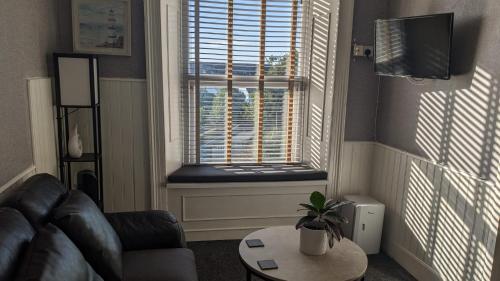 Croyland Guest House - main image
