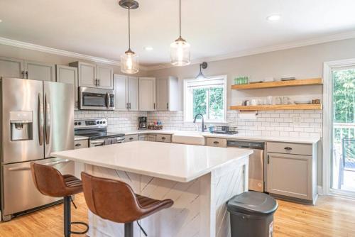 Maine Avenue- Downtown Southern Pines