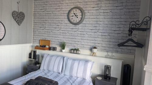 Croyland Guest House - image 7