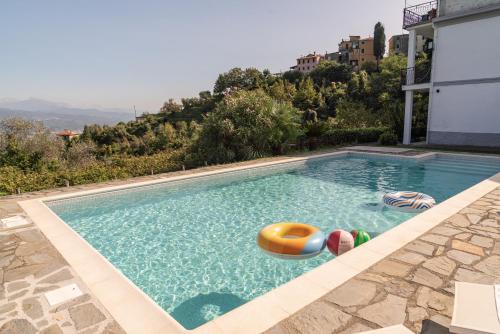 Near Cinque Terre - Mountain Farmhouse with Pool - Accommodation - Tivegna