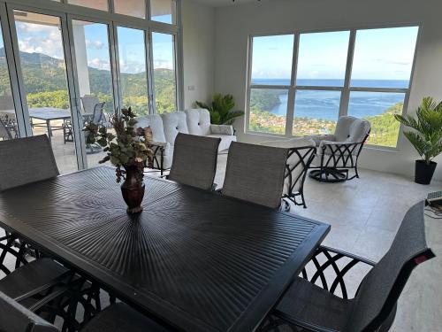 A környék, Belle La Maye Bed and Breakfast Villa in Anse La Raye