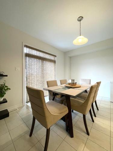 Facilities, Niagara Falls BNB 15 mins away from Falls in Thorold (ON)