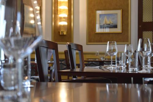 Restaurant, Botleigh Grange Hotel in Eastleigh
