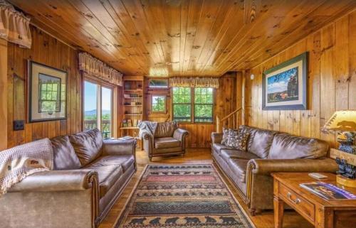 Little Greenbriar Lodge in Sevierville, USA