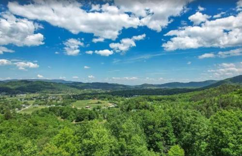 Little Greenbriar Lodge in Sevierville, USA