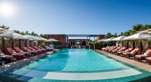 The Ray Hotel Delray Beach, Curio Collection By Hilton