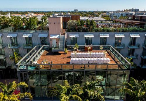 The Ray Hotel Delray Beach, Curio Collection By Hilton