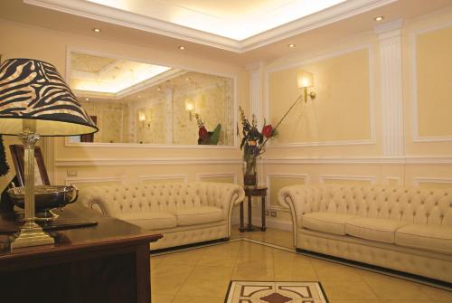 Facilities, Antico Palazzo Rospigliosi Hotel in Monti