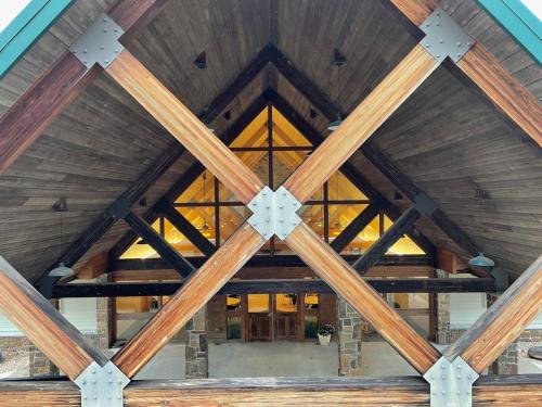 Fireside Lodge at Lost Trails in Mulberry, USA