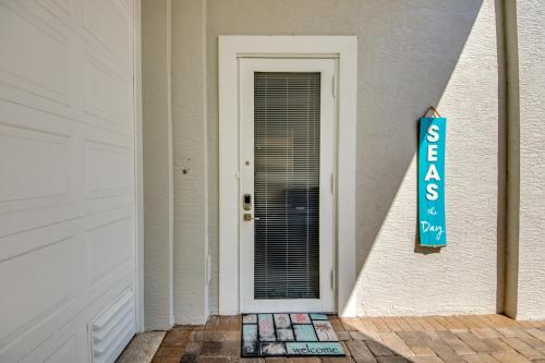 251 Key West Court - Luxurious Beachfront Home with Pool - image 5