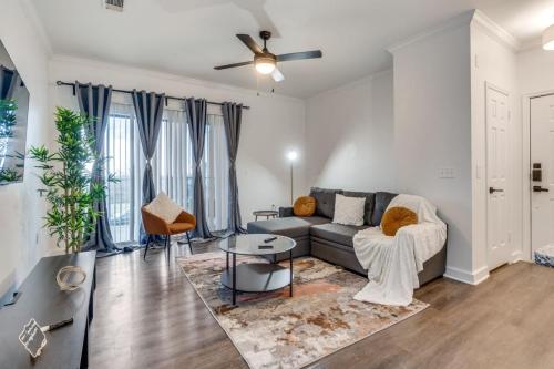 Elegant 1BR with resort style pool near The Domain in Austin, USA