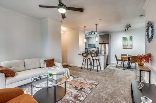 Austin Exquisite 1BR Apt with pool