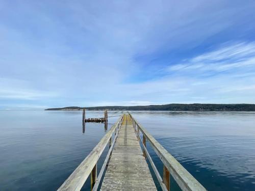 Cottage on the Bay- Hot Tub, Beach, Dock, Kayaks, Sequim (fotografie 8)