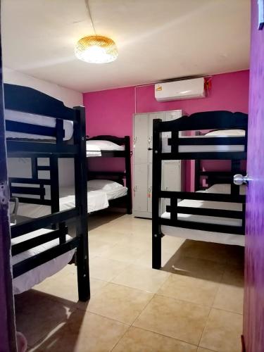 Hostel Shalom Adonai Cartagena