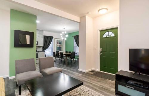 Housepitality - The Mint Julep House in Franklinton