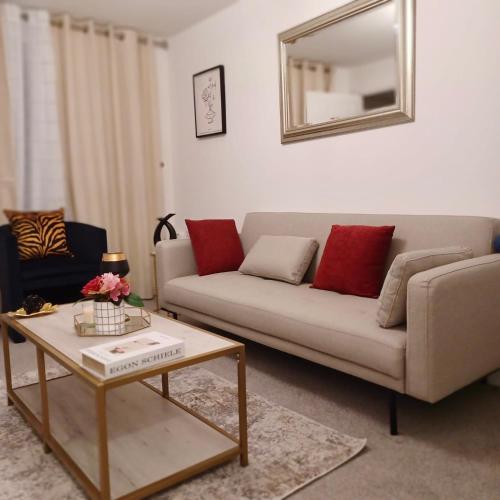 Cozy Coventry Retreat with 2 Bedrooms House