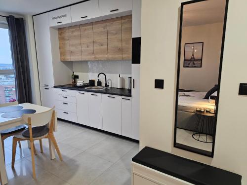 廚房, URBAN APARTMENTS PREMIUM Baildona 18B, Free Garage, Self Check-in in 尼基斯佐維科