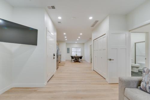 St Clair Apartment - Walk to River and Boardwalk! in Marysville, USA