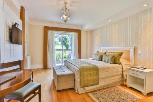 Superior Double Room image 1