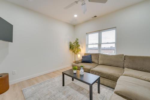 Sleek Apartment Near St Clair City Boat Harbor! in Marysville, USA
