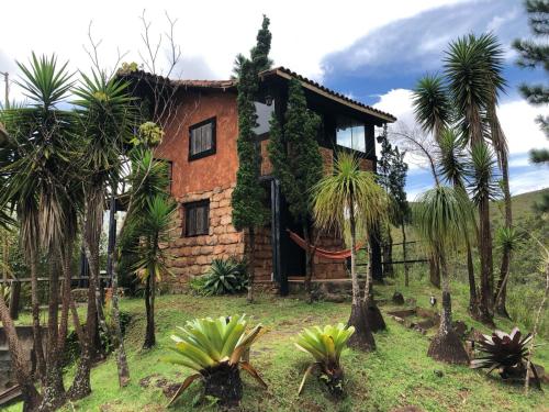 Espaço Serra do Trovão, Lavras Novas