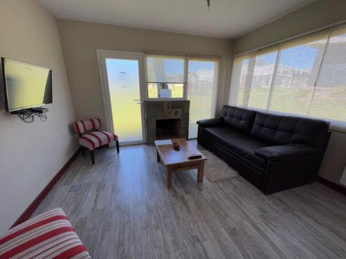 Deluxe Family Suite image 4