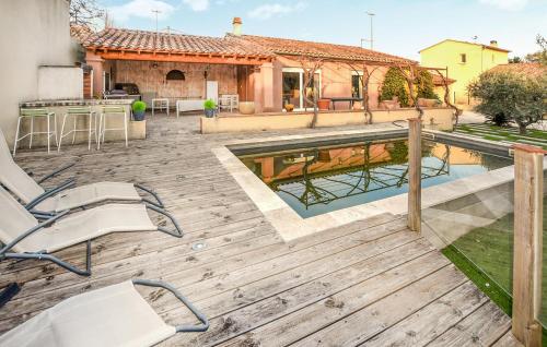 3 Bedroom Stunning Home In Orange gîte à louer Bert
