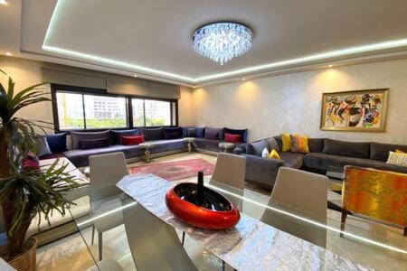 Familial Boulevard D Anfa - By AppartAli, Casablanca