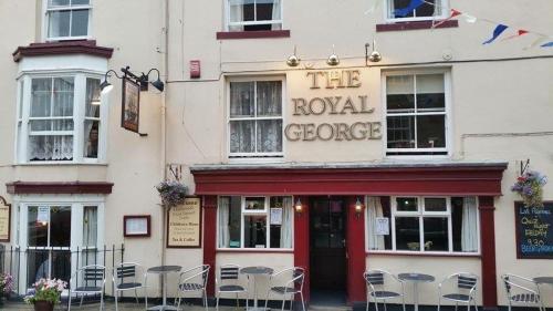 The Royal George Staithes - image 4