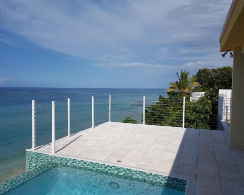 Seadmed, Je Suis Content - 3 Bed 3 B-r Villa W- Breathtaking View in Duncans