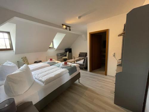 Hotel Der Distelhof - ihr Land- und Tagungshotel zwischen Rennsteig, Rhön & Werratal (Hotel Der Distelhof - ihr Land- und Tagungshotel zwischen Rennsteig, Rhon & Werratal) in Rohr (Thuringia)