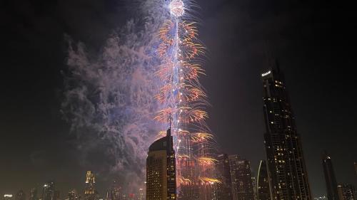 Daniels 2BR at Downtown with Burj Khalifa View, Dubaï