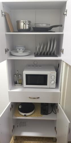 ห้องครัว, Dekel in อาราด