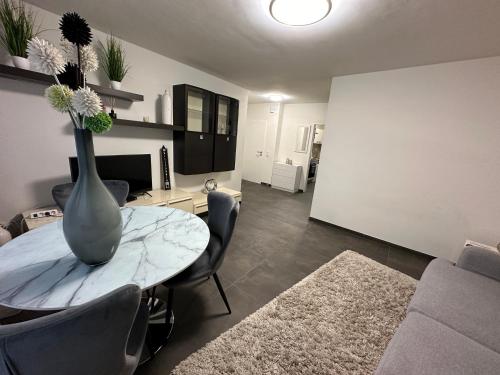 Moderne Ferienwohnung für 4 Personen im Herzen von Marl*Netflix*Nespresso* (Moderne Ferienwohnung fur 4 Personen im Herzen von Marl*Netflix*Nespresso*) in Marl
