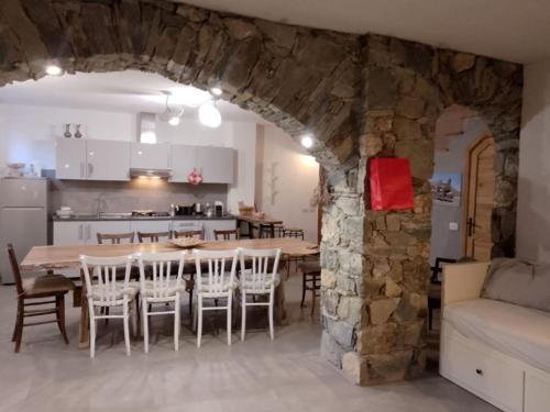 strada antica Room Type - Family Studio